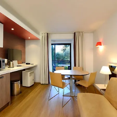 Apart Otel Resideal Premium 4*